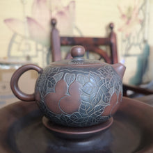 Load image into Gallery viewer, 100ml / 200ml Hand Carved Bronze Bottle Gourd Xishi Teapot Nixing Clay Teapot