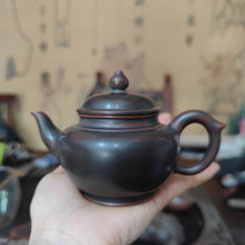 Load image into Gallery viewer, Hand Throwing Qinzhou NiXing Clay Xiaoying Tea Pots 180CC Nixing Pottery Teapot Accept Custom Carving
