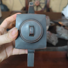 Load image into Gallery viewer, Hand Writing Chinese Poetry on Nixing Pottery Hand Clap Pot 250cc