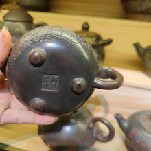Load image into Gallery viewer, Healthy Nixing Pottery Teapot 100% Handmade Dragon Phoenix Teapots 230cc Chinese Traditional Dragon Carving