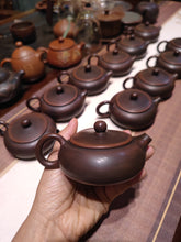 Load image into Gallery viewer, Mini Nixing Clay tea pot 100-120ml
