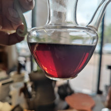 Load image into Gallery viewer, 2005 years old bamboo liupao  dark tea from liubao farmers keep body healthy loose weight tea 200g
