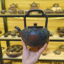Load image into Gallery viewer, Hand-carved Nixing Pottery Beam-handle Teapot with Interlocking Lotus Pattern, Symbolizing Everlasting Fortune and Blessings, Large Capacity 650ml
