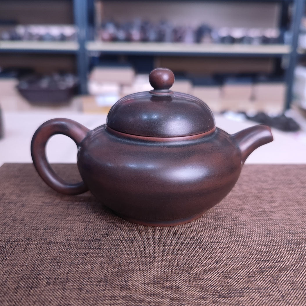 200ml Hand Throwing Nixing Clay Huaying Teapot Nixing Pottery