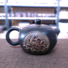 Load image into Gallery viewer, Hand Throwing Nixing Teapots with Lotus Carving Xishi Pot 200cc
