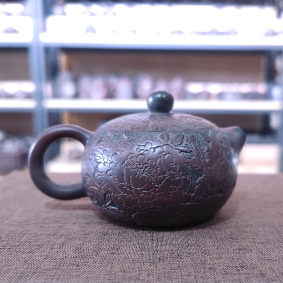 200ml Hand Carved Bronze Peony Xishi Teapot Nixing Clay Teapot