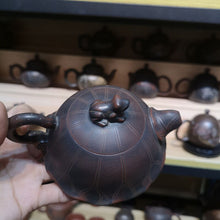 Load image into Gallery viewer, Handmade Lotus Leaf Teapots with Frog Qinzhou Clay Hand Making 200cc Tea Pot
