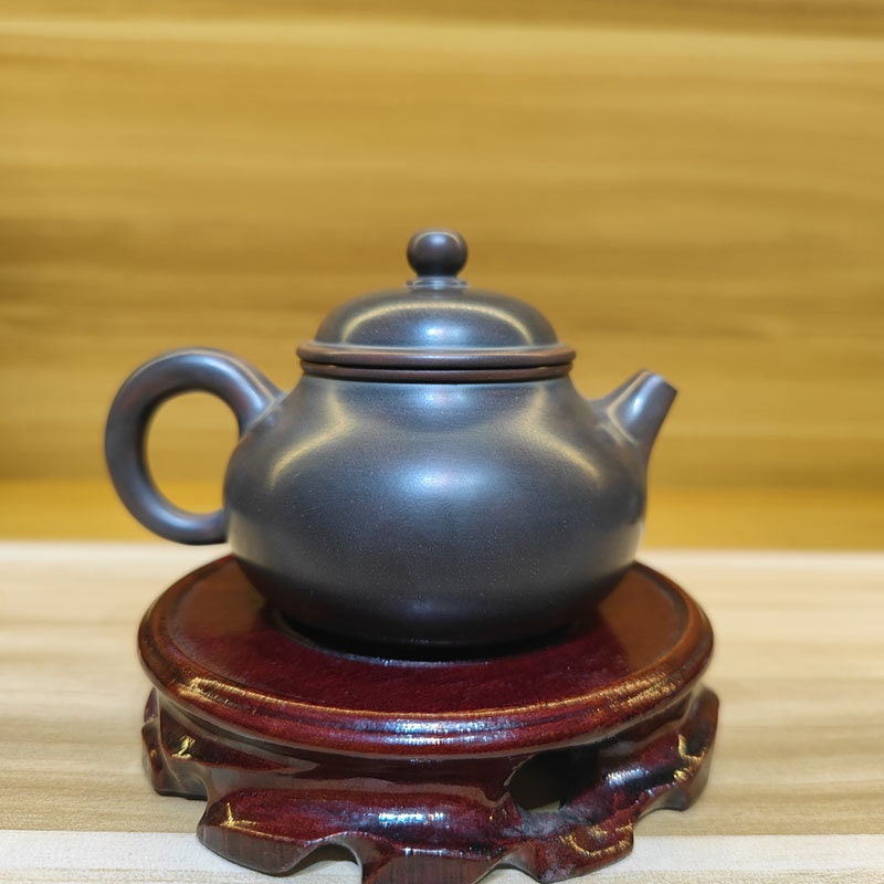Qinzhou NiXing Pottery Rongtian Tea Pots Nixing Clay Teapot 150cc-160cc